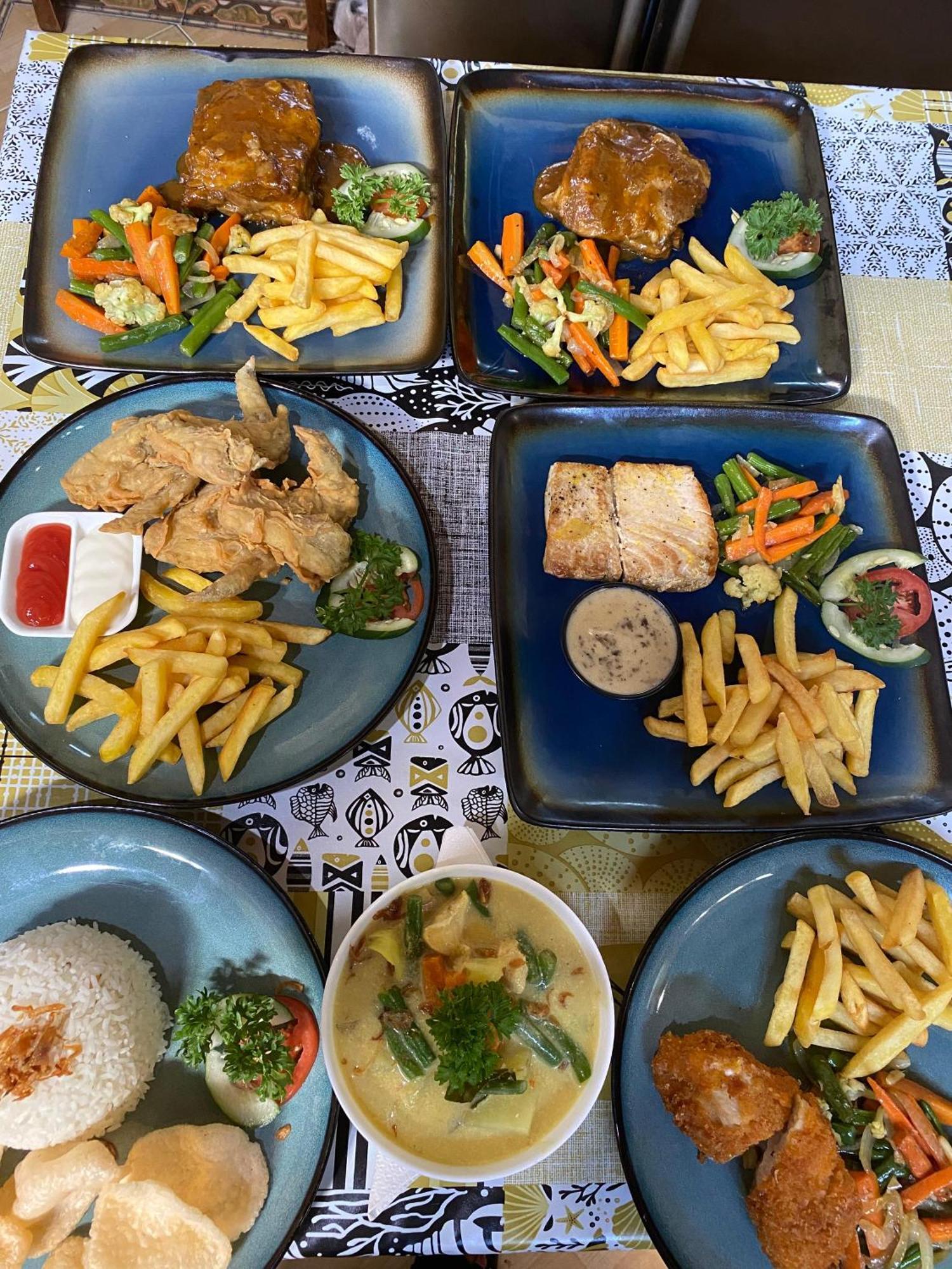 Suma Lovina (Bali)