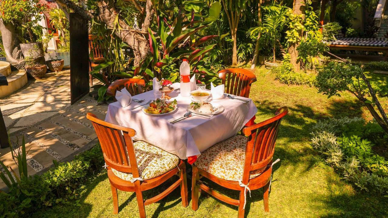 Suma Hotel Lovina (Bali)